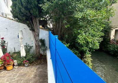 Clôture alu bleu