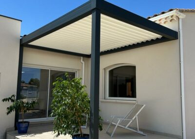 Pergola bioclimatique à Sorgues