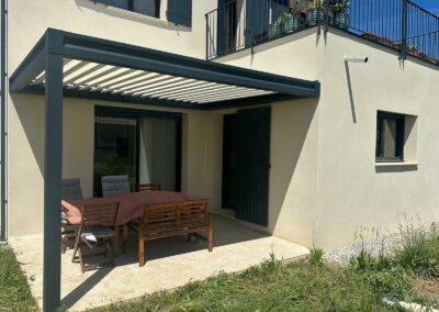 Pergola bioclimatique à Vaison la Romaine Vaucluse